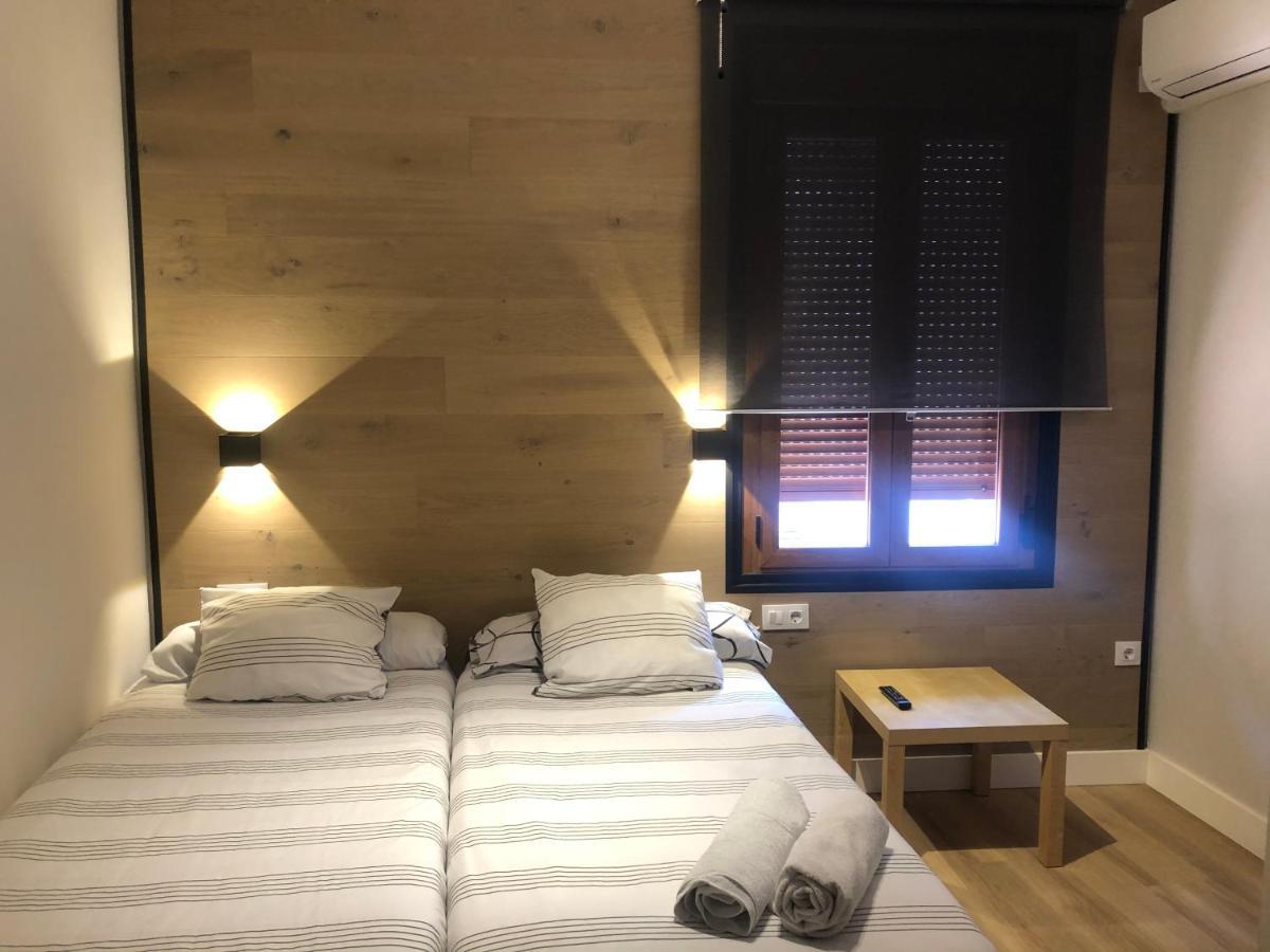 La Capital Del Jerte Apartman Plasencia Kültér fotó
