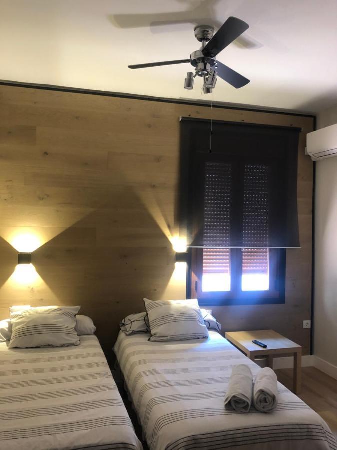 La Capital Del Jerte Apartman Plasencia Kültér fotó